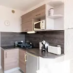 شقة Les Vagues By Interhome ميميزا بلاج
