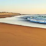 Les Vagues By Interhome