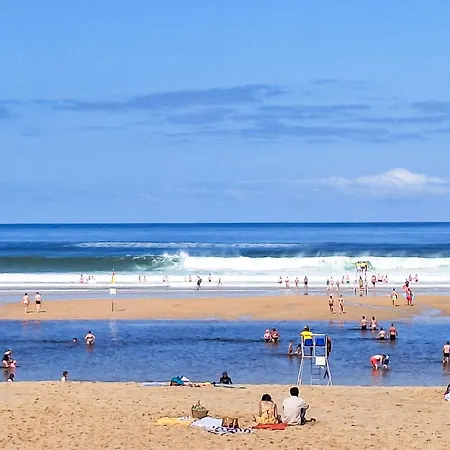 Les Vagues By Interhome