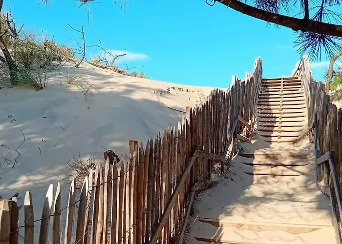 Les Vagues By Interhome Appartement