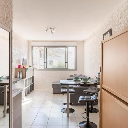 Les Vagues By Interhome Apartment