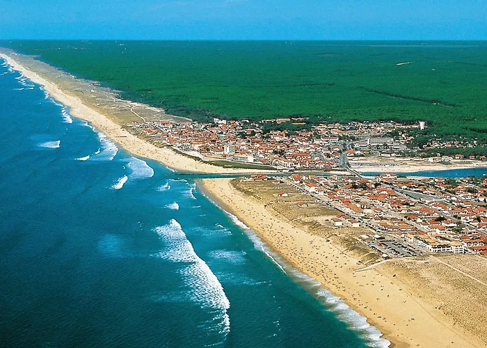 Les Vagues By Interhome Appartamento