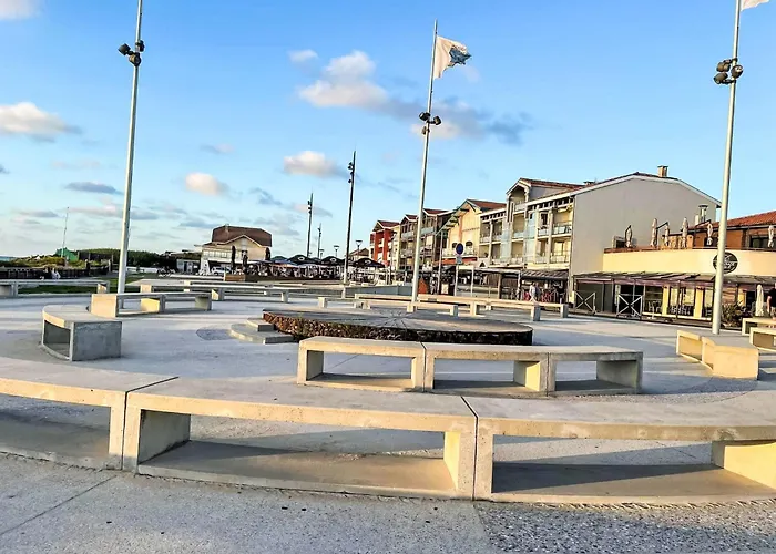 Les Vagues By Interhome Appartamento